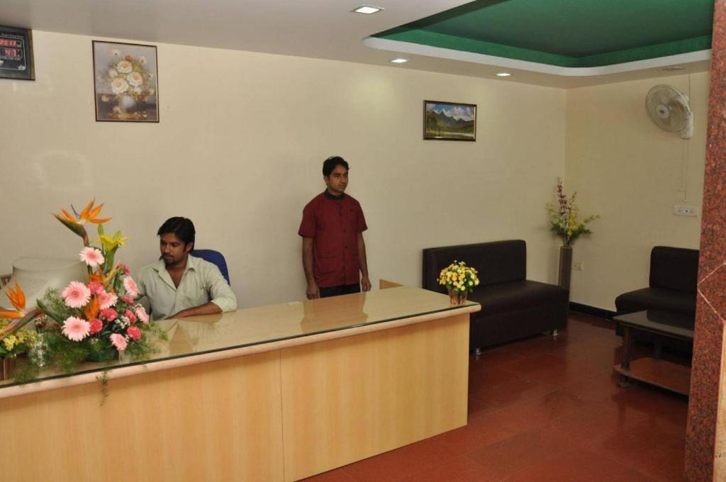 Hotelpearlinn Bengaluru Zewnętrze zdjęcie